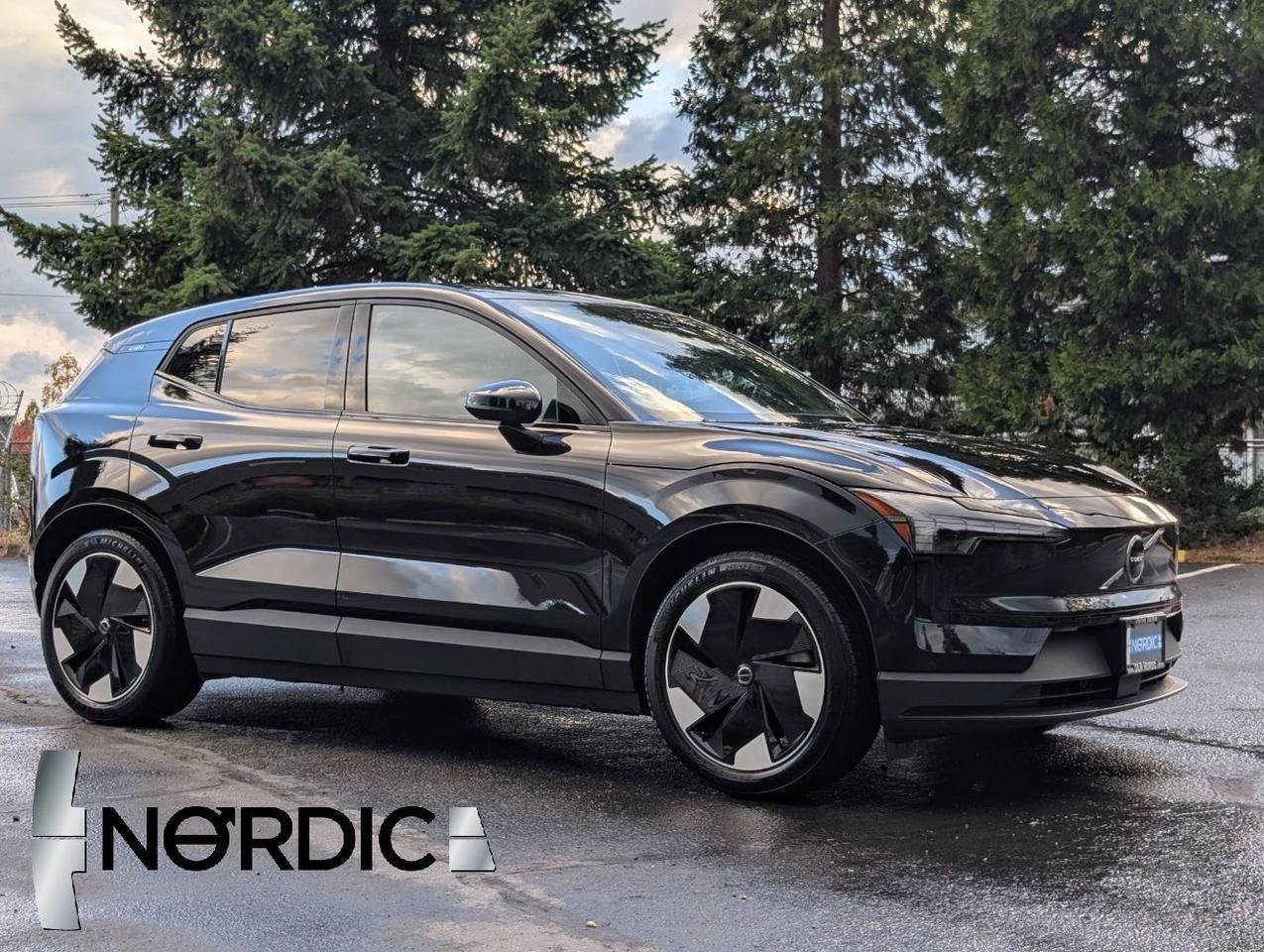 2025 Volvo EX30 Twin Motor Performance PLUS | 422hp, Harman Kardon, Pilot Assist, Climate P