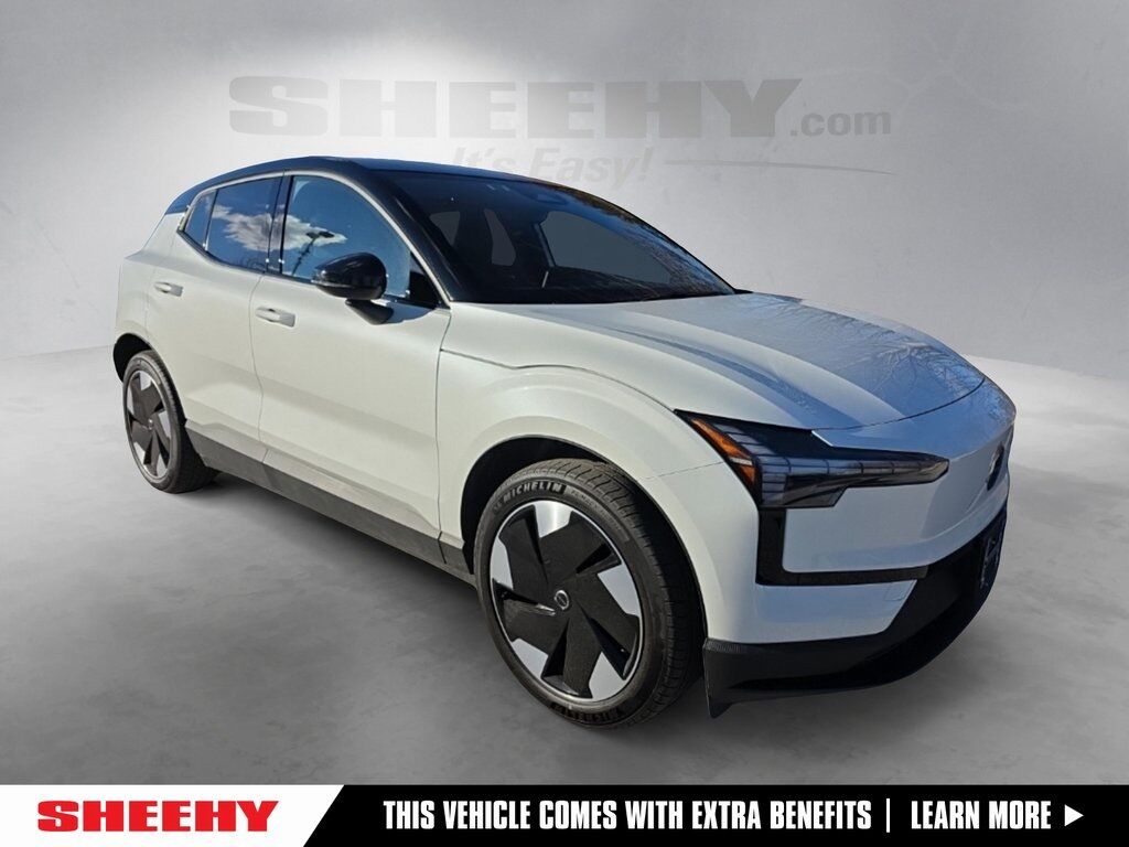 2025 Volvo EX30 Twin Motor Performance Plus