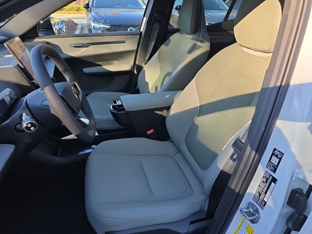 2025 Volvo EX30 Twin Motor Performance Plus Hunt Valley MD