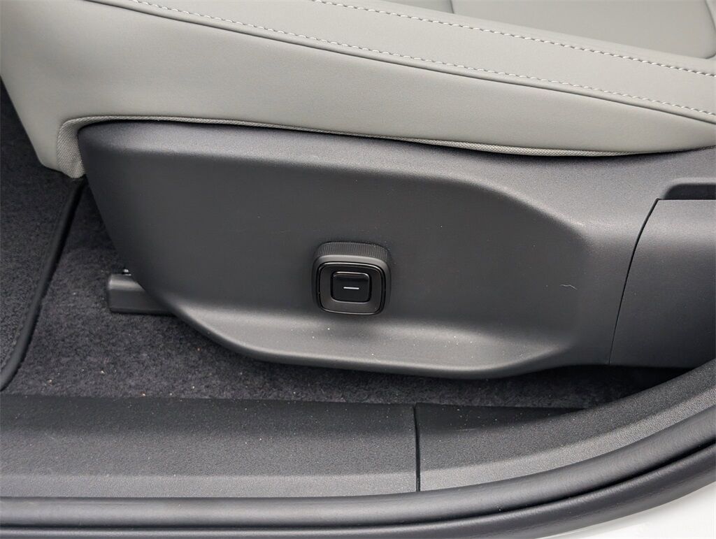 2025 Volvo EX30 Twin Motor Performance Plus Hunt Valley MD