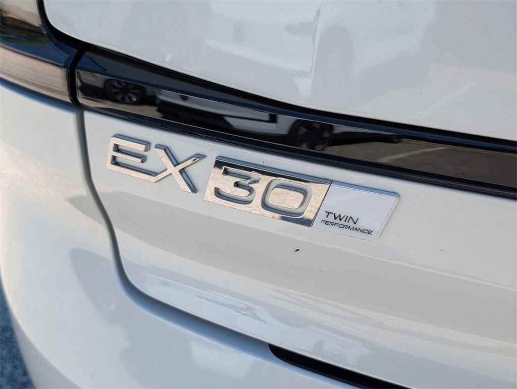 2025 Volvo EX30 Twin Motor Performance Plus Hunt Valley MD