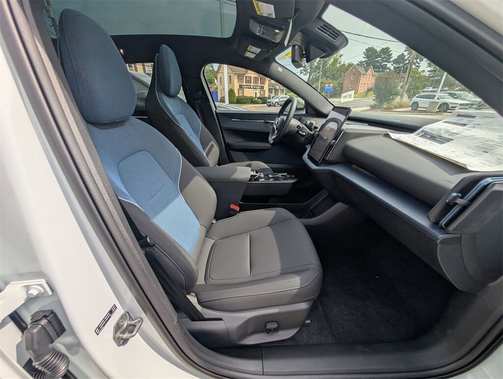 2025 Volvo EX30 Twin Motor Performance Plus Hunt Valley MD