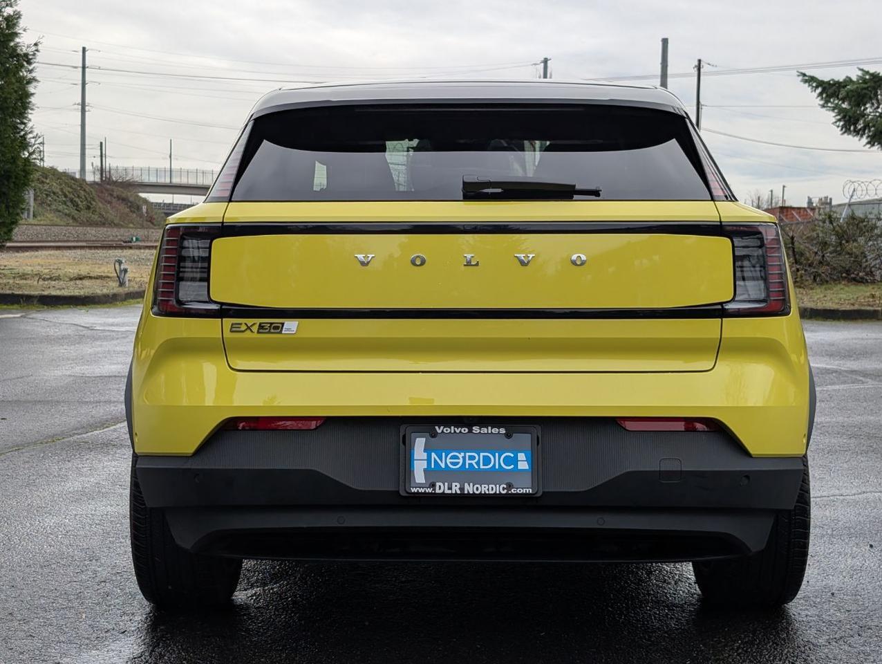 2025 Volvo EX30 Twin Motor Performance ULTRA w/Harman Kardon, 360 3D Camera, Pilot Assist, Heated Seats & Wheel Portland OR