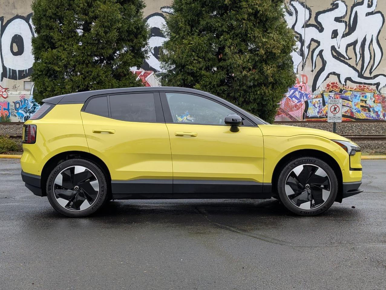 2025 Volvo EX30 Twin Motor Performance ULTRA w/Harman Kardon, 360 3D Camera, Pilot Assist, Heated Seats & Wheel Portland OR