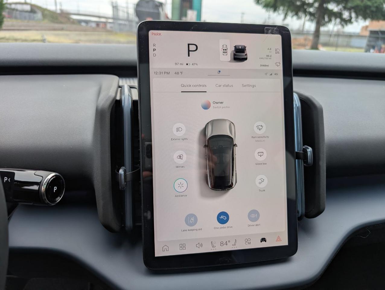 2025 Volvo EX30 Twin Motor Performance ULTRA w/Harman Kardon, Climate Package * Portland OR