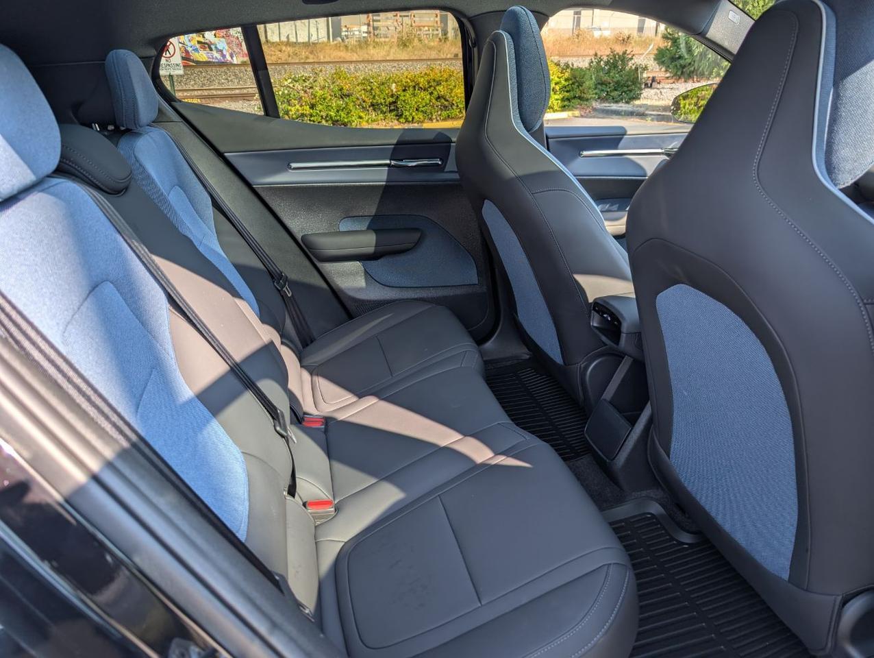 2025 Volvo EX30 Twin Motor Ultra Portland OR