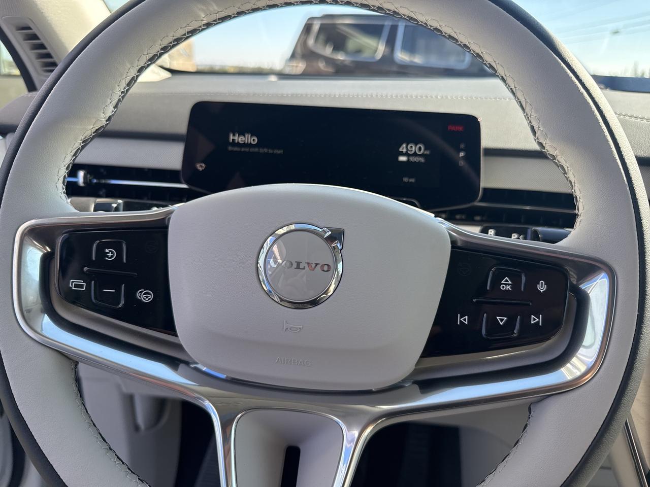 2025 Volvo EX90 Bend OR