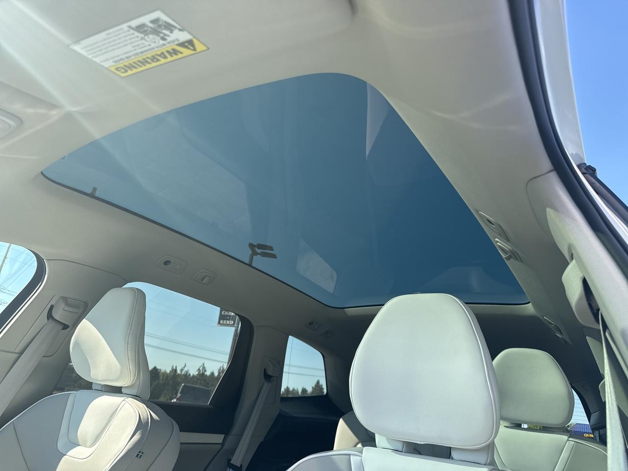 2025 Volvo EX90 Bend OR