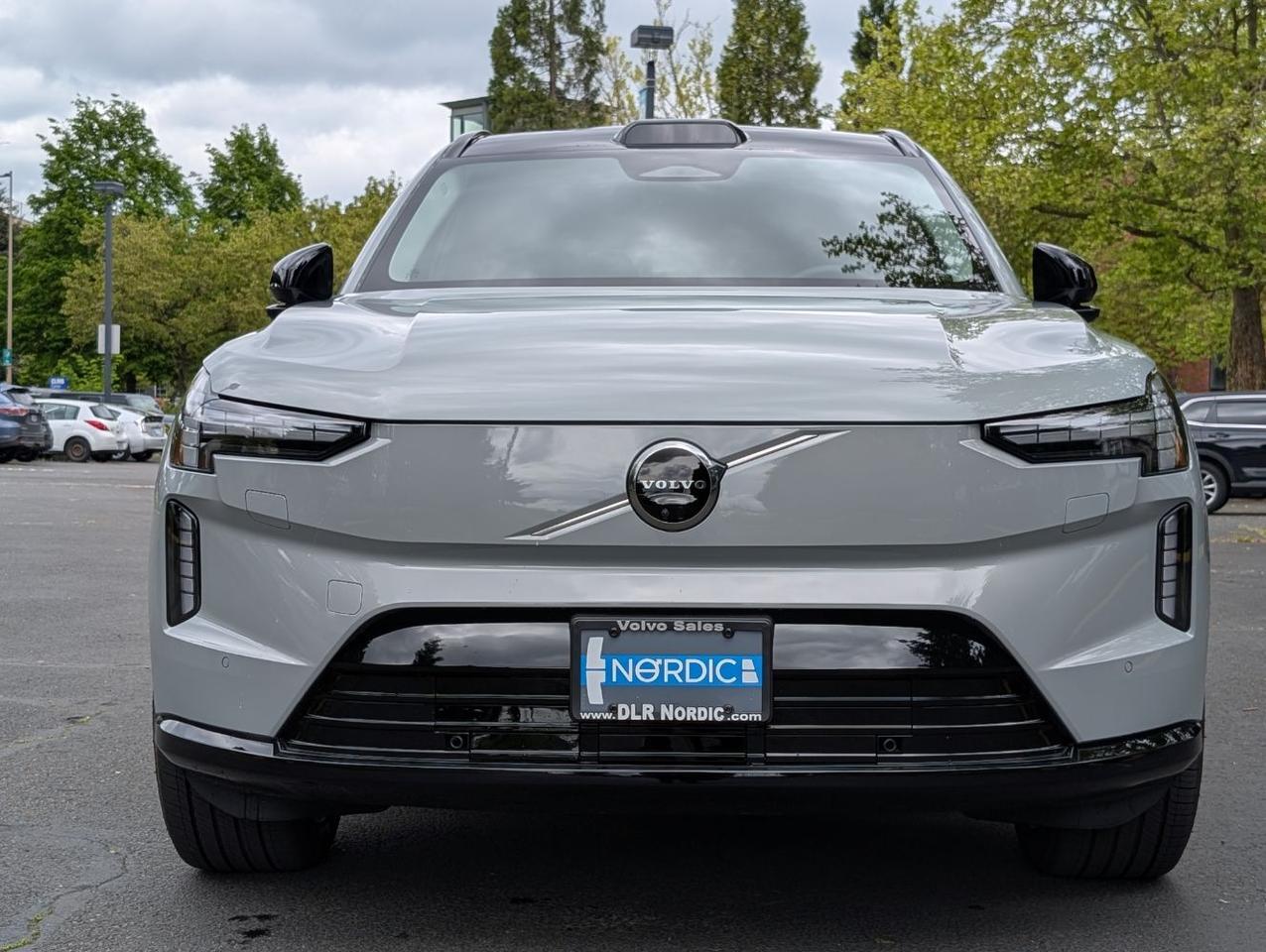 2025 Volvo EX90 Twin Motor AWD ULTRA | 402hp, 310mi EV Range, Bose Premium Audio, Tow Package, Climate Comfort Seats Portland OR