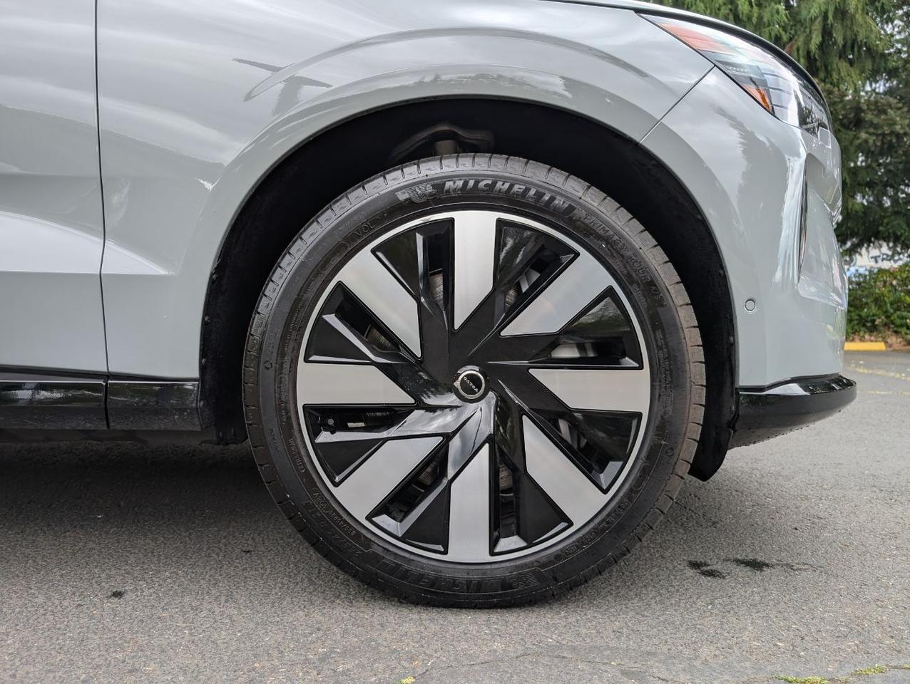 2025 Volvo EX90 Twin Motor AWD ULTRA | 402hp, 310mi EV Range, Bose Premium Audio, Tow Package, Climate Comfort Seats Portland OR