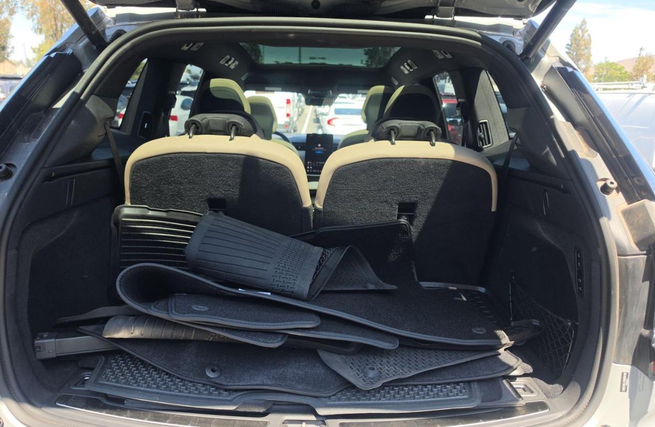2025 Volvo EX90 Twin Motor Performance ULTRA | 510hp, Bowers &amp; Wilkins, 6-Pass * Portland OR