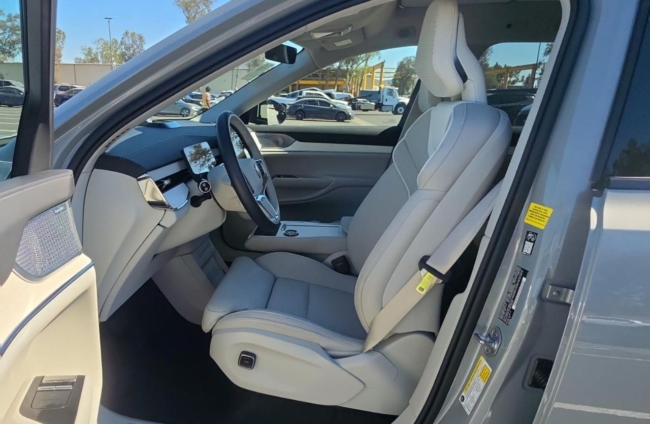 2025 Volvo EX90 Twin Motor Performance ULTRA | 510hp, Bowers &amp; Wilkins, 7-Pass Portland OR