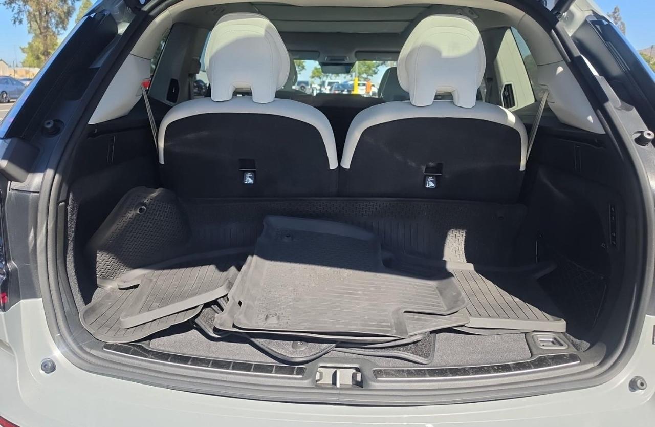 2025 Volvo EX90 Twin Motor Performance ULTRA | 510hp, Bowers & Wilkins w/Dolby Altmos, Ventilated Nordico & 22" Whls Portland OR
