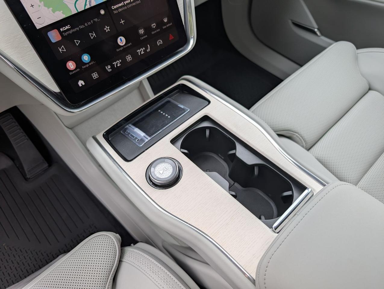 2025 Volvo EX90 Twin Motor Performance ULTRA | 510hp, Bowers & Wilkins w/Dolby Atmos, Ventilated Nordico & 22" Whls Portland OR