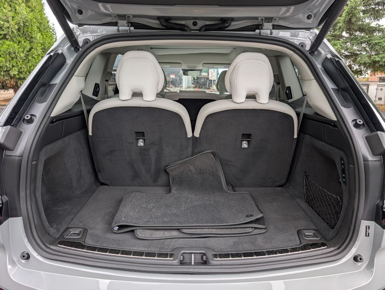 2025 Volvo EX90 Twin Motor Performance ULTRA | 510hp, Bowers & Wilkins w/Dolby Atmos, Ventilated Nordico & 22" Whls Portland OR