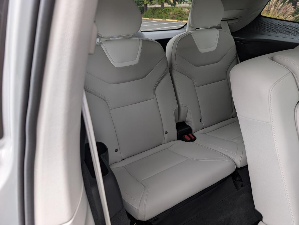 2025 Volvo EX90 Twin Motor Performance ULTRA | 510hp, Bowers & Wilkins w/Dolby Atmos, Ventilated Nordico & 22" Whls Portland OR