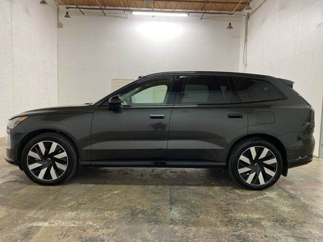 2025 Volvo EX90 Twin Motor Performance Ultra 7-Seater