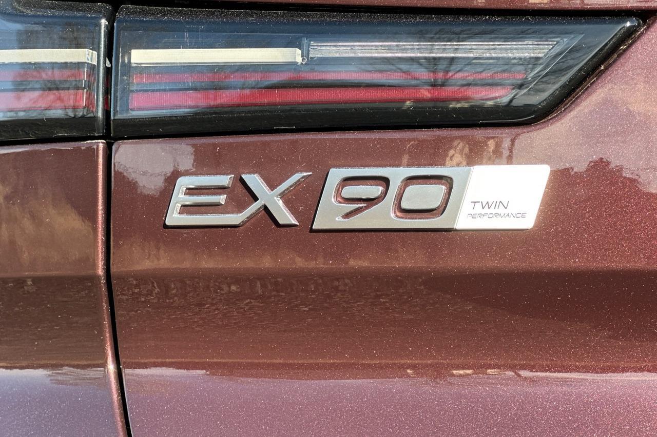 2025 Volvo EX90 Twin Motor Performance Ultra Bend OR