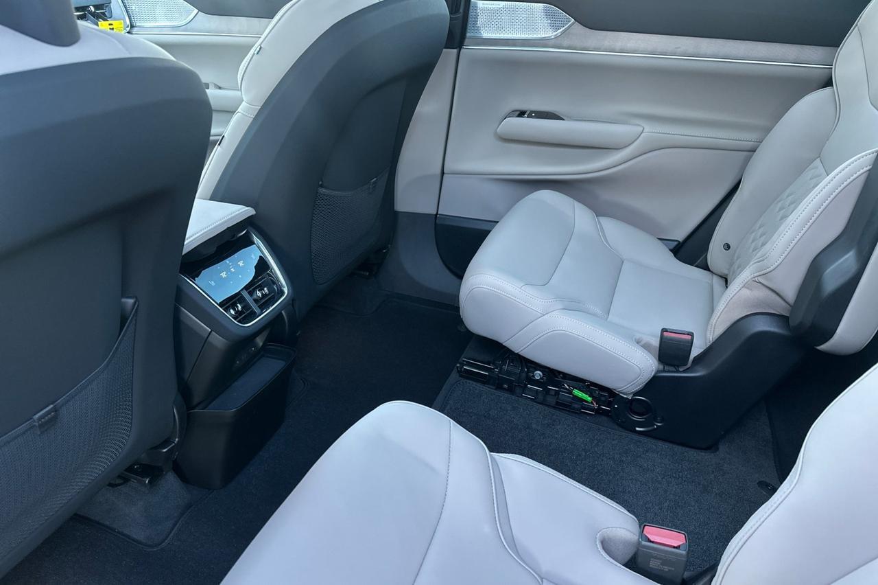 2025 Volvo EX90 Twin Motor Performance Ultra Bend OR
