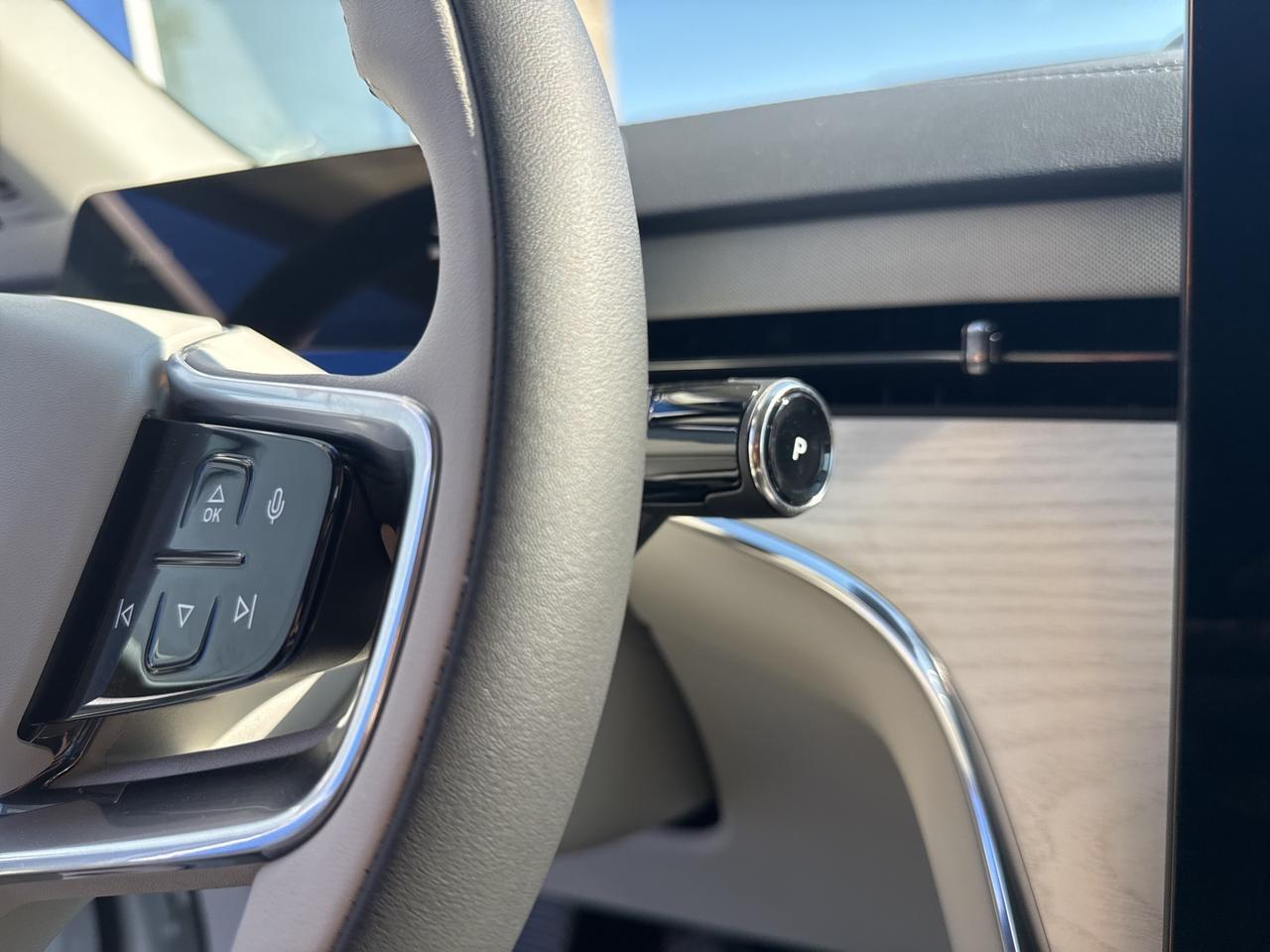 2025 Volvo EX90 Twin Motor Performance Ultra Bend OR