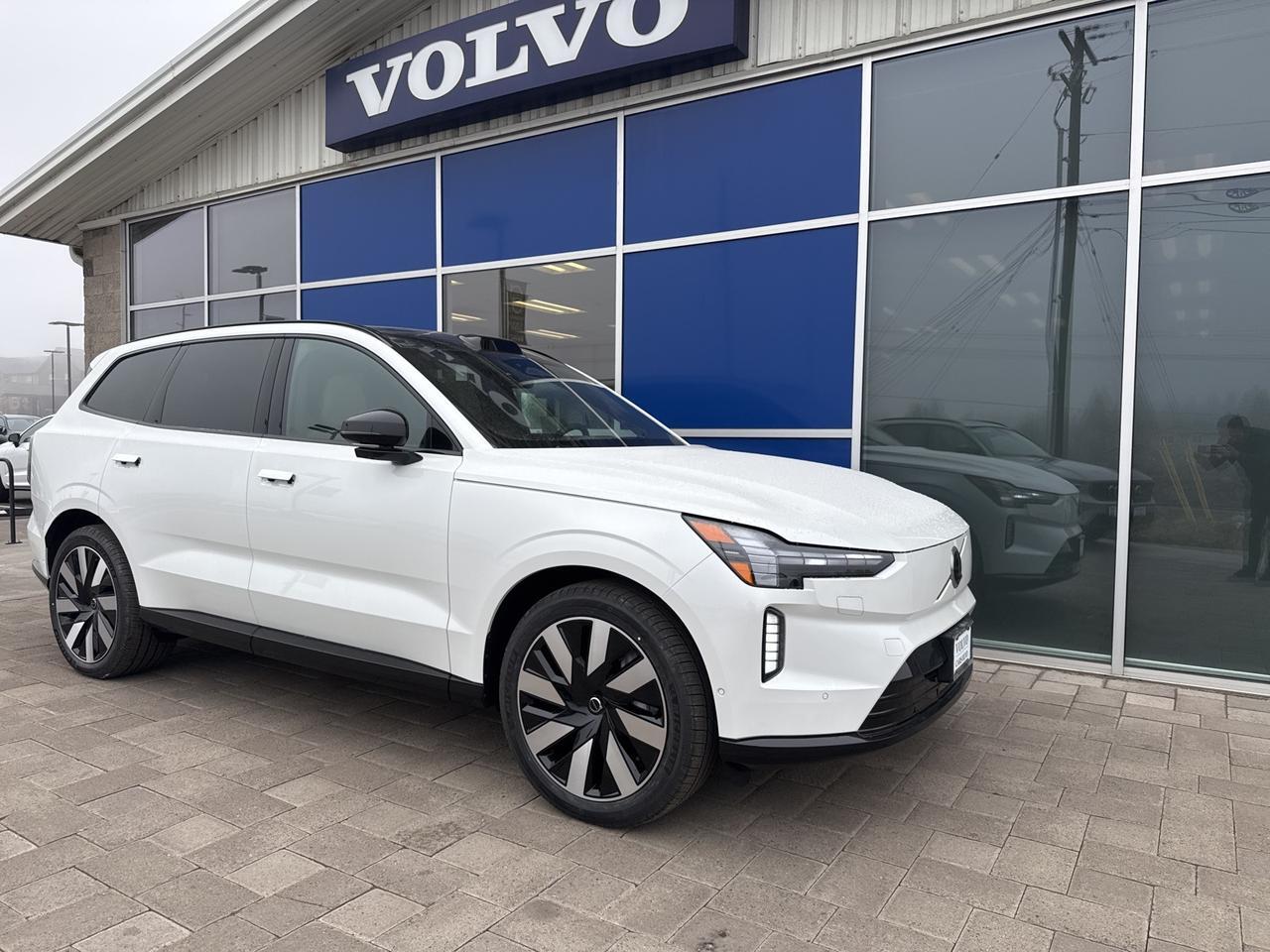 2025 Volvo EX90 Twin Motor Performance Ultra