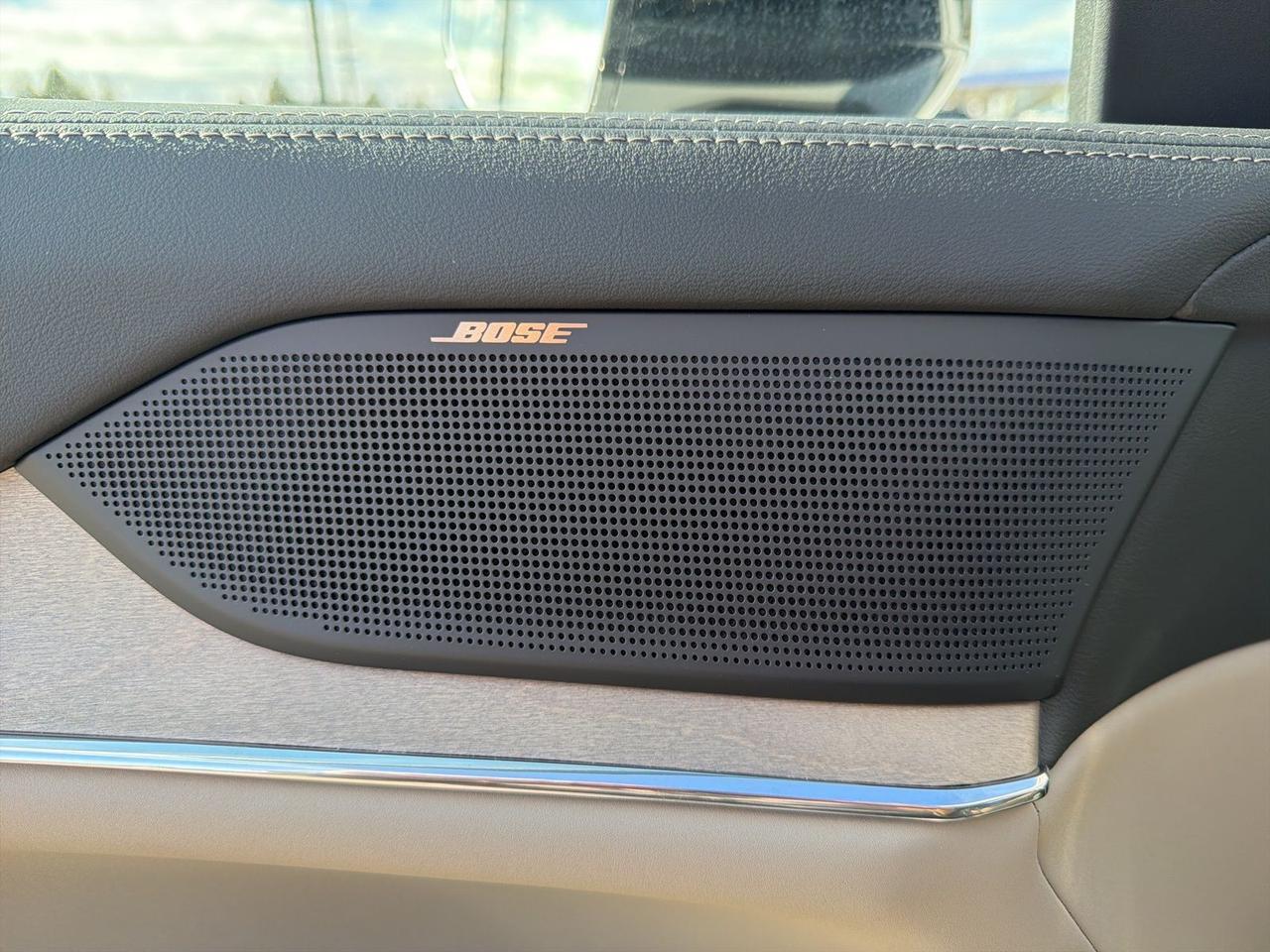 2025 Volvo EX90 Twin Motor Performance Ultra Bend OR