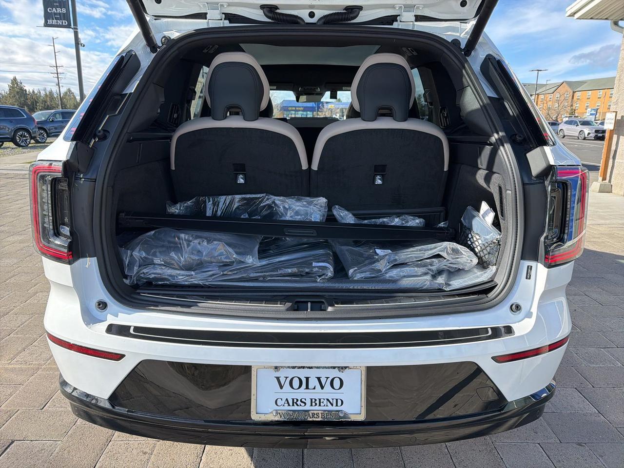 2025 Volvo EX90 Twin Motor Performance Ultra Bend OR