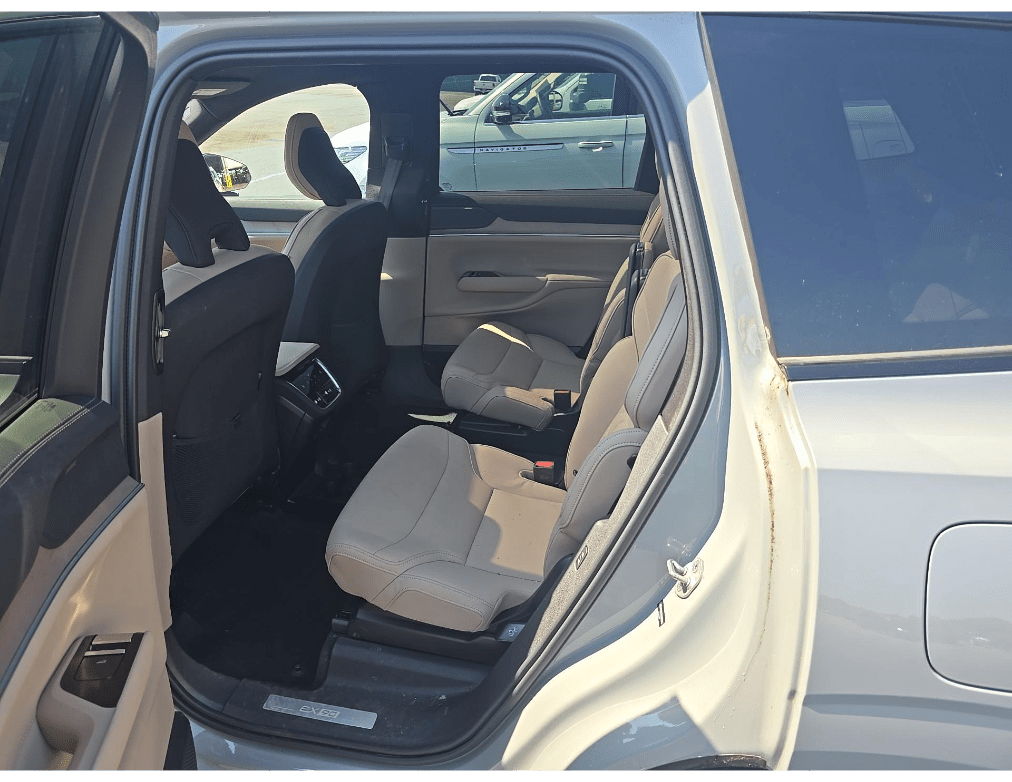 2025 Volvo EX90 Twin Motor Plus 6-Seater Pilot Assist Head Up Display Portland OR