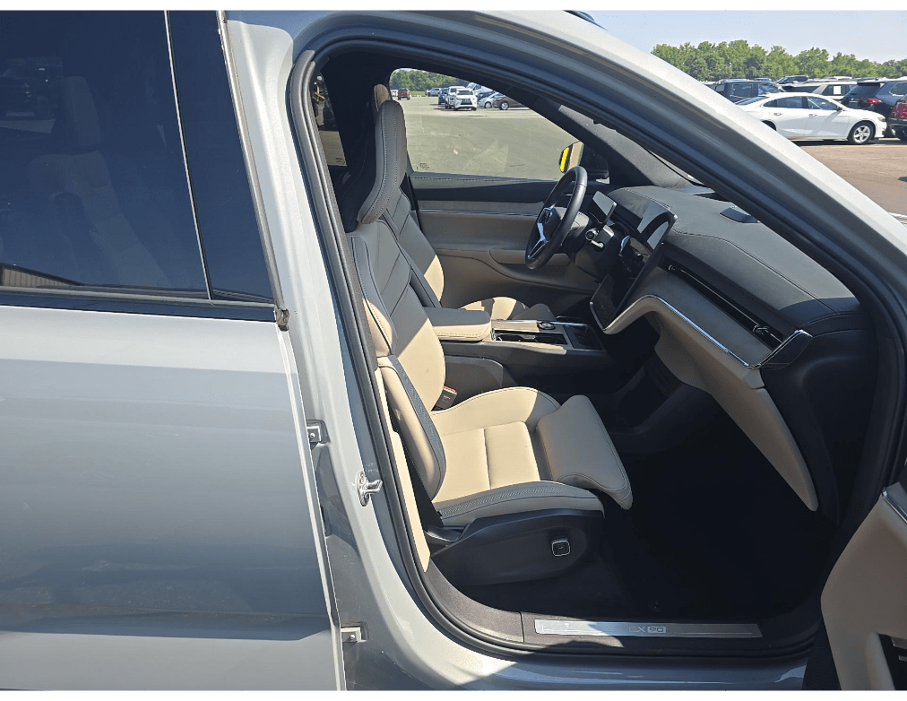2025 Volvo EX90 Twin Motor Plus 6-Seater Pilot Assist Head Up Display Portland OR