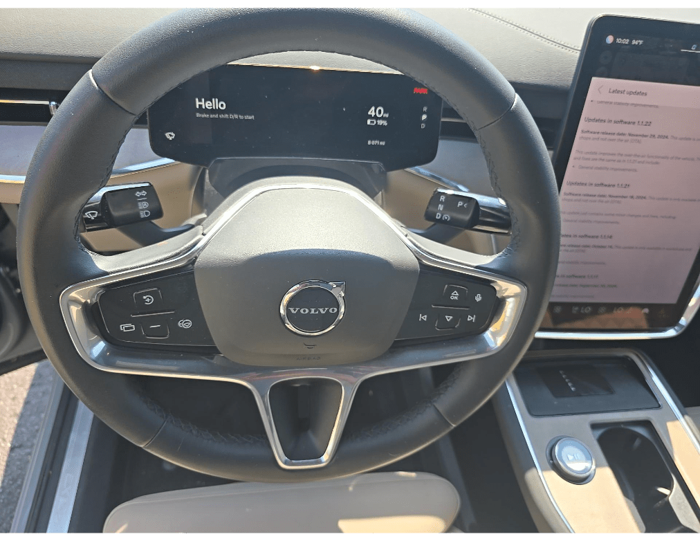 2025 Volvo EX90 Twin Motor Plus 6-Seater Pilot Assist Head Up Display Portland OR