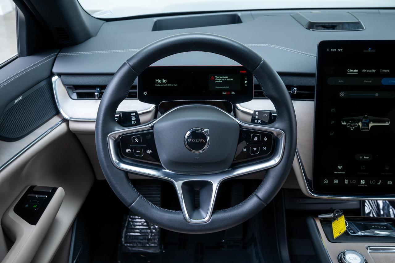 2025 Volvo EX90 Twin Motor Plus 6-Seater Pilot Assist Head Up Display Portland OR