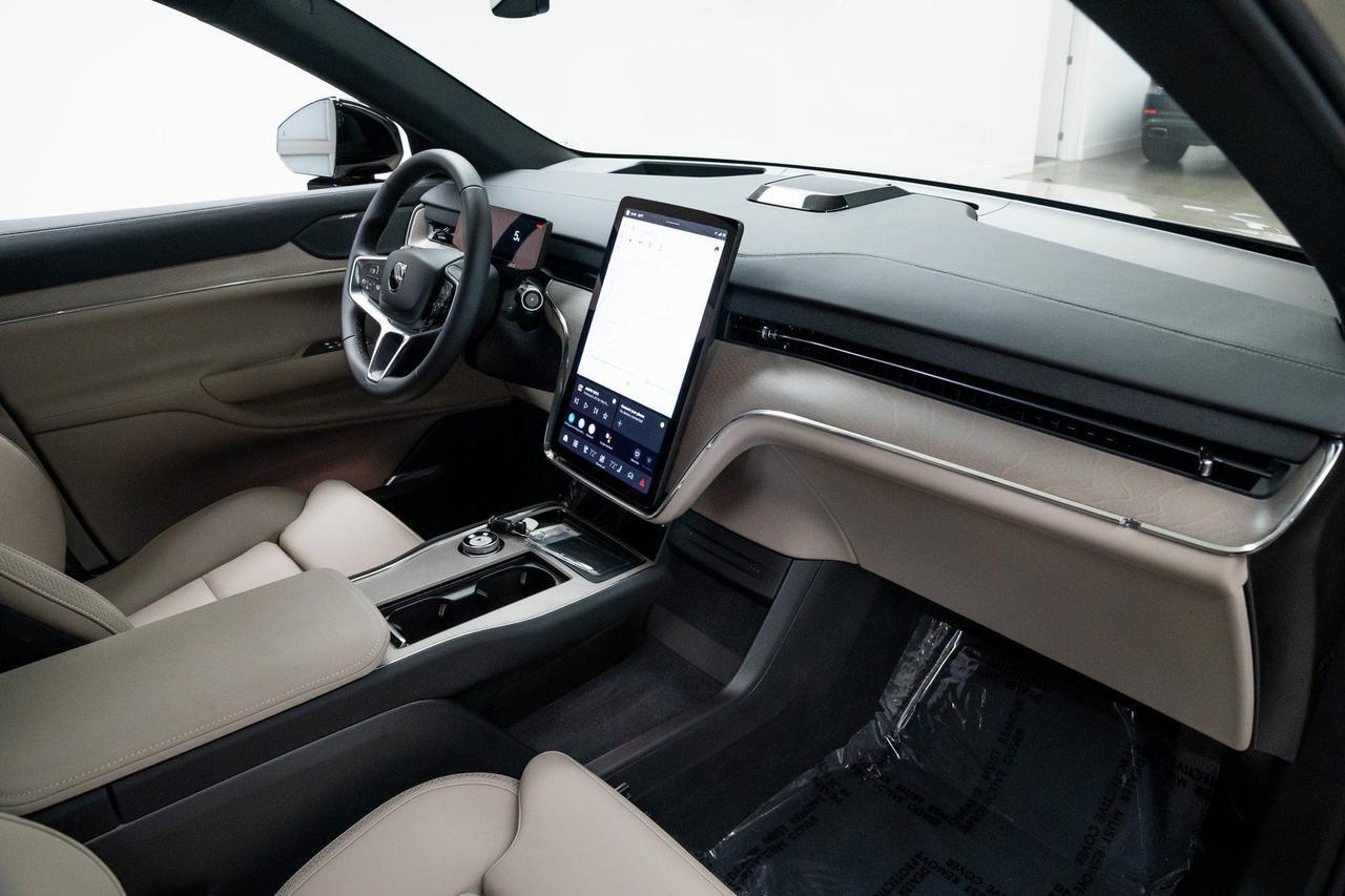 2025 Volvo EX90 Twin Motor Plus 7-Seater Head-Up Display Surround View Camera Portland OR