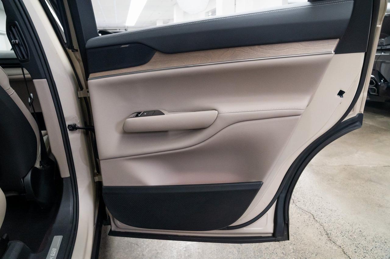 2025 Volvo EX90 Twin Motor Plus 7-Seater Head-Up Display Surround View Camera Portland OR