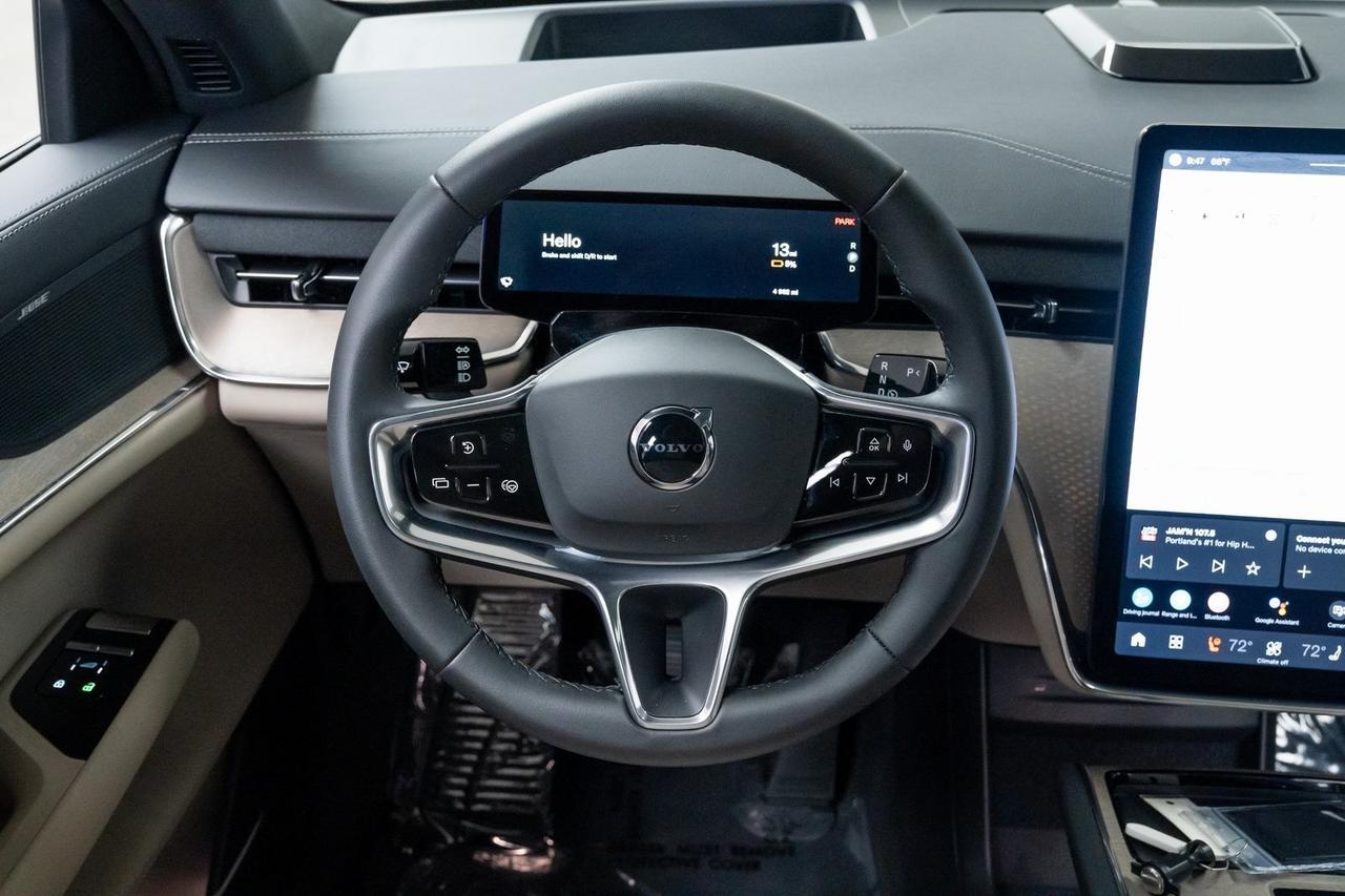 2025 Volvo EX90 Twin Motor Plus 7-Seater Head-Up Display Surround View Camera Portland OR