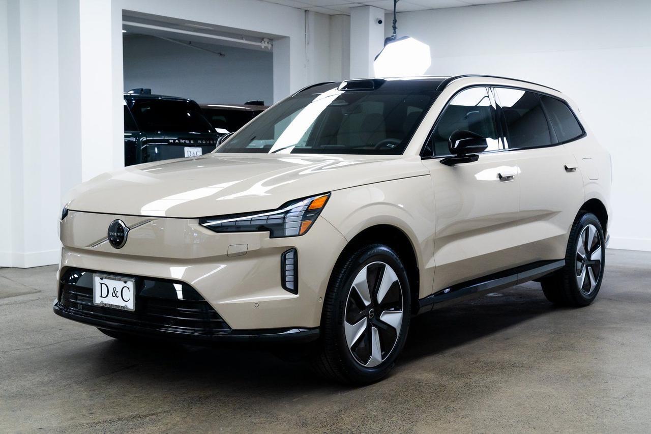 2025 Volvo EX90 Twin Motor Plus 7-Seater Head-Up Display Surround View Camera Portland OR