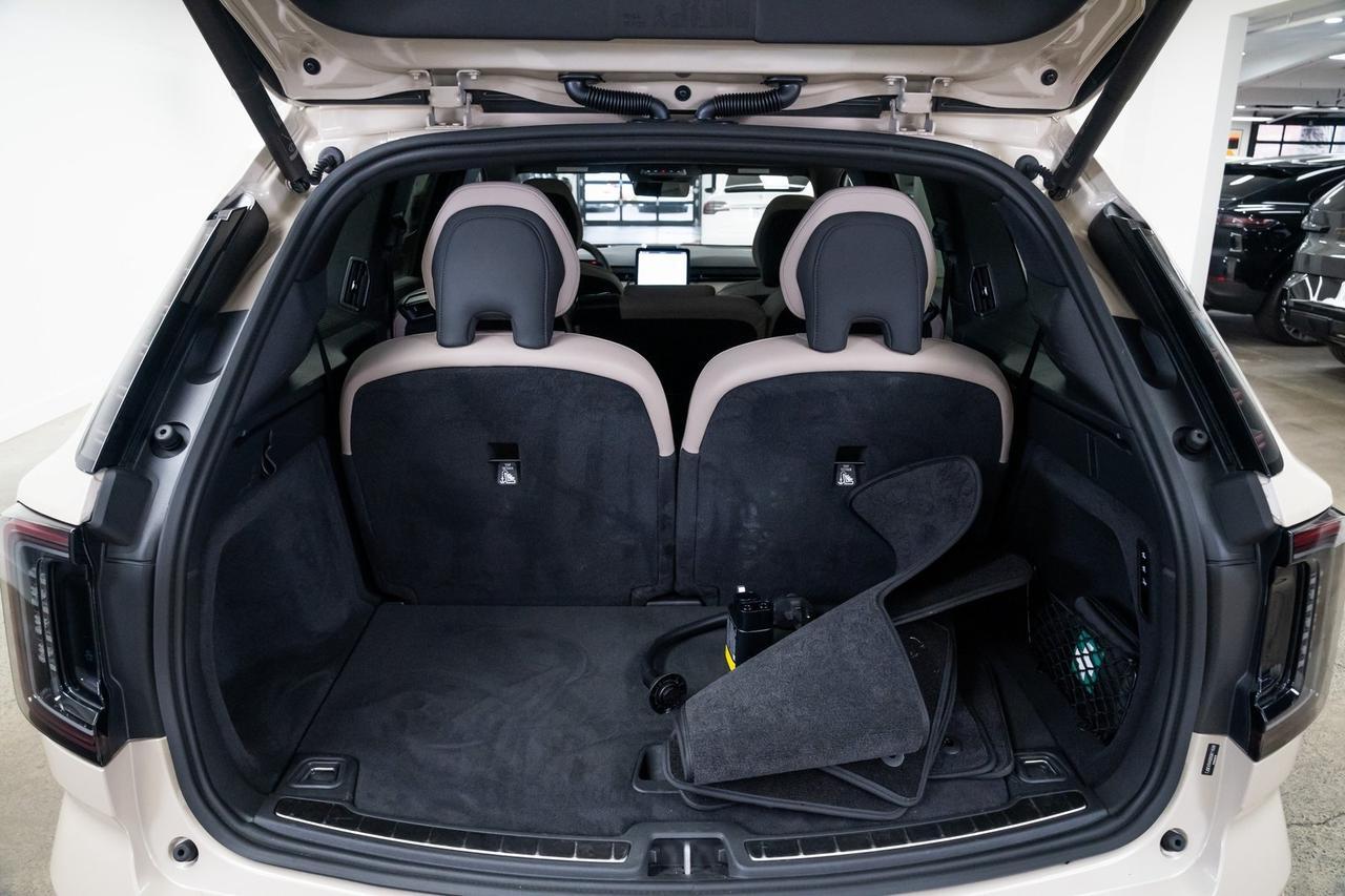 2025 Volvo EX90 Twin Motor Plus 7-Seater Head-Up Display Surround View Camera Portland OR