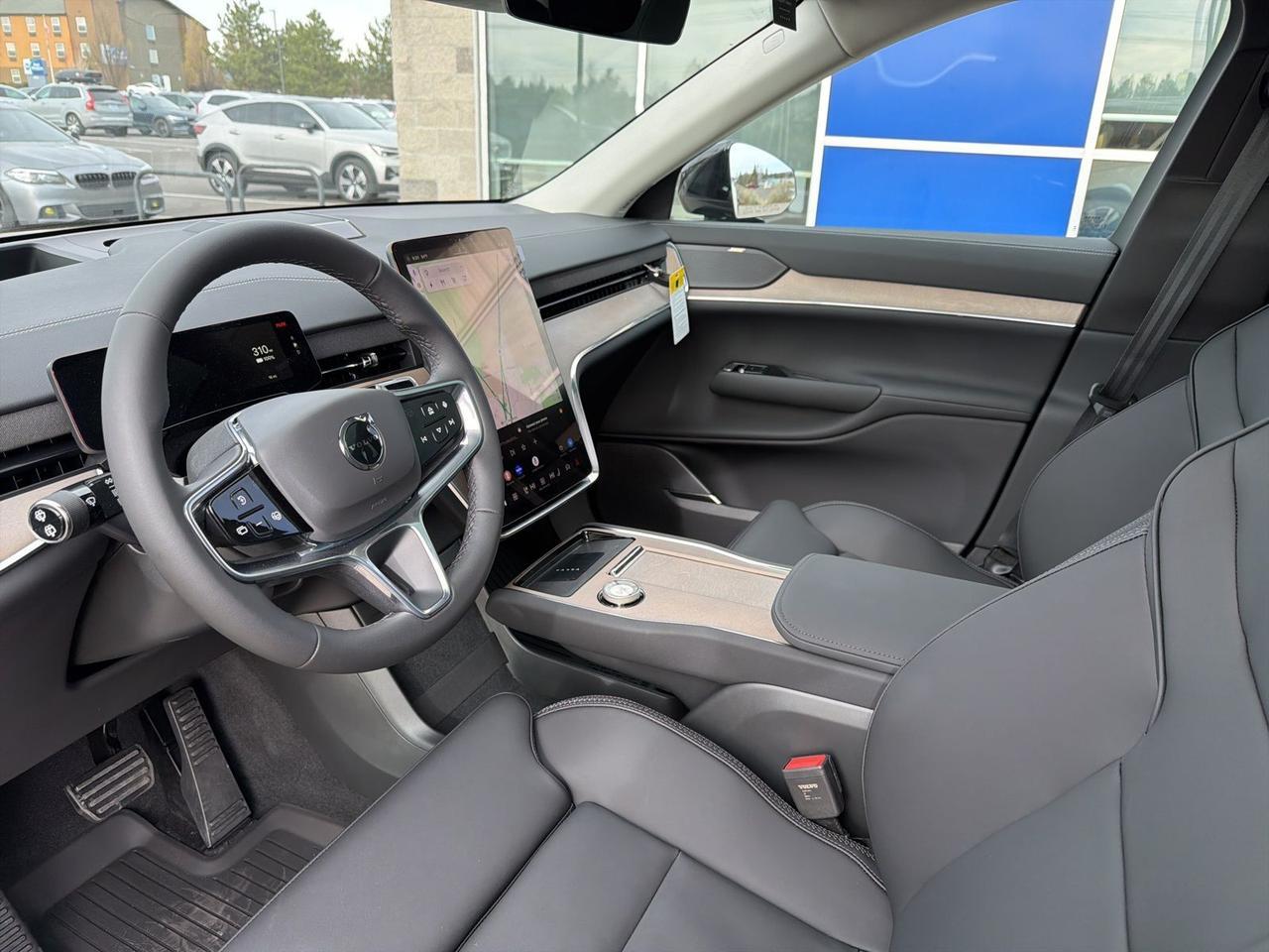 2025 Volvo EX90 Twin Motor Plus Bend OR
