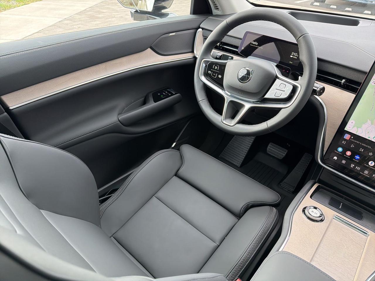2025 Volvo EX90 Twin Motor Plus Bend OR