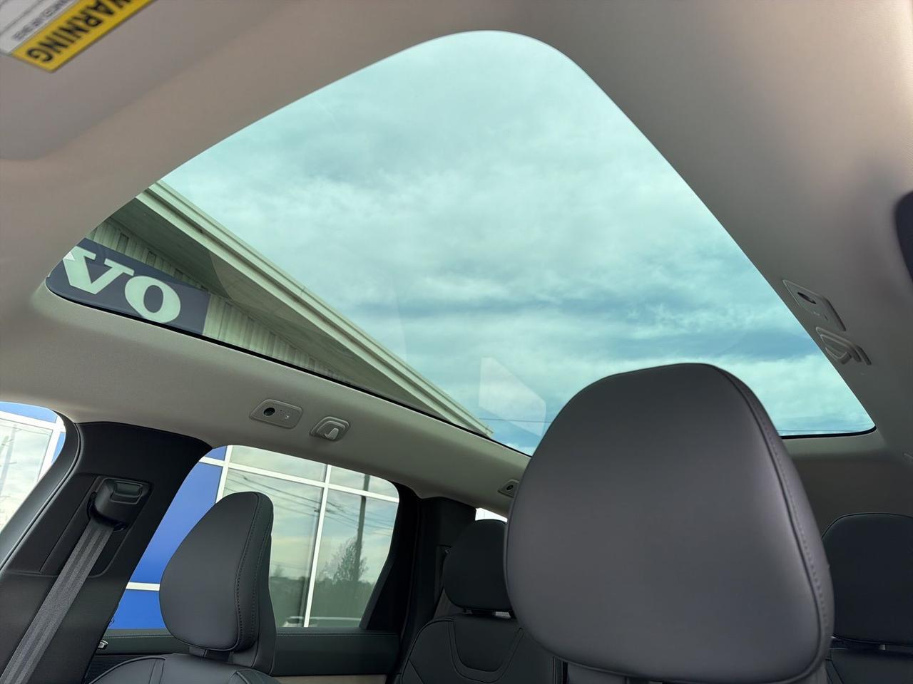 2025 Volvo EX90 Twin Motor Plus Bend OR