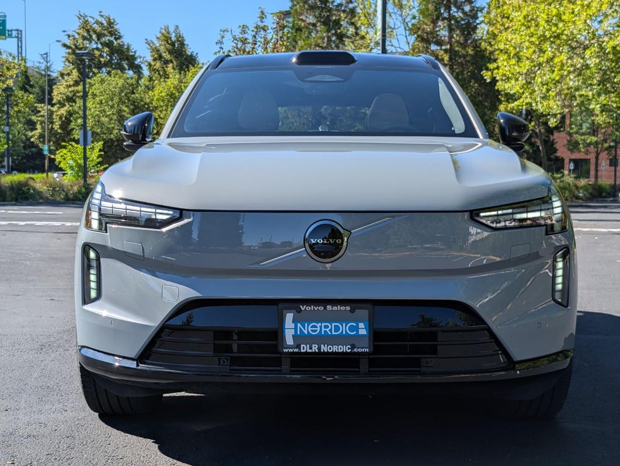 2025 Volvo EX90 Twin Motor ULTRA | 402hp, 310mi EV Range, Bowers & Wilkins Premium Audio & Climate Comfort Seats Portland OR