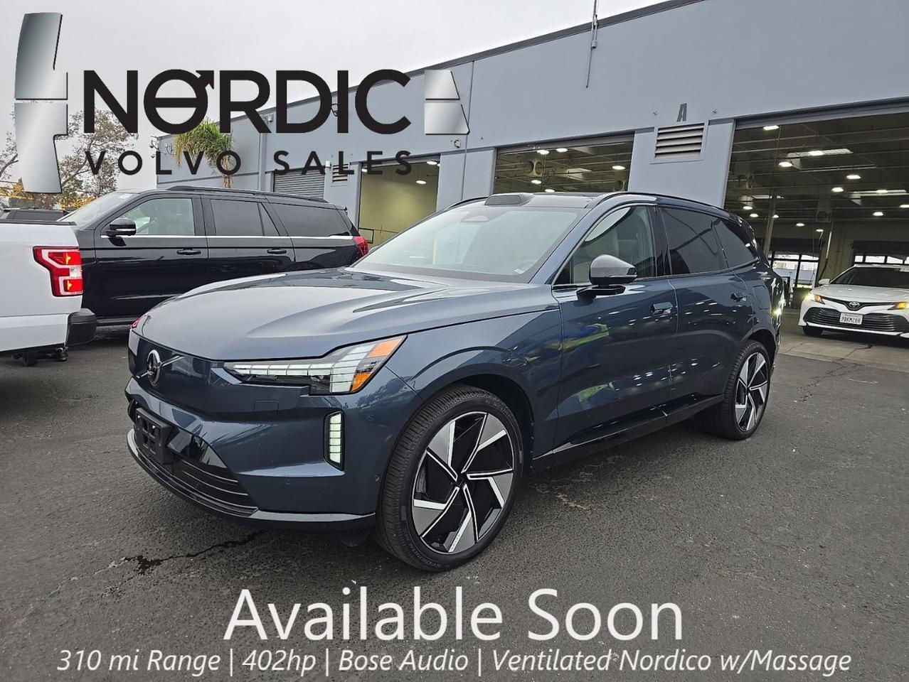 2025 Volvo EX90 Twin Motor ULTRA | 402hp, Bose Premium Audio, 7-Pass *