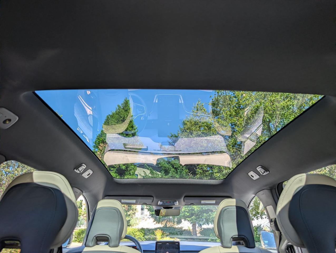 2025 Volvo EX90 Twin Motor ULTRA | 510hp, 310 Range, Bose Premium Audio, 6-Pass Center Walk, Cooled & Massage Seats Portland OR