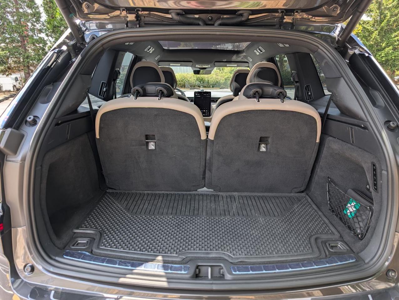 2025 Volvo EX90 Twin Motor ULTRA | 510hp, 310 Range, Bowers & Wilkins, 6-Pass Center Walk, Cooled & Massage Seats Portland OR