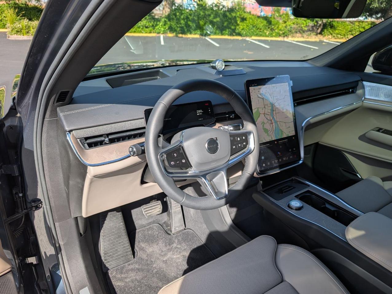 2025 Volvo EX90 Twin Motor ULTRA | 510hp, 310mi Range, Bowers & Wilkins Premium Audio, Pilot Assist, 6-Pass Seating Portland OR