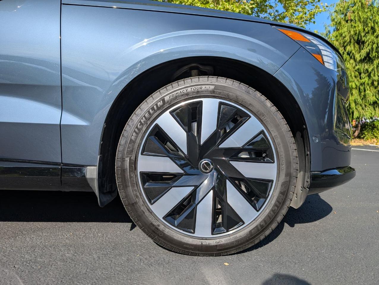 2025 Volvo EX90 Twin Motor ULTRA | 510hp, 310mi Range, Bowers & Wilkins Premium Audio, Pilot Assist, 6-Pass Seating Portland OR
