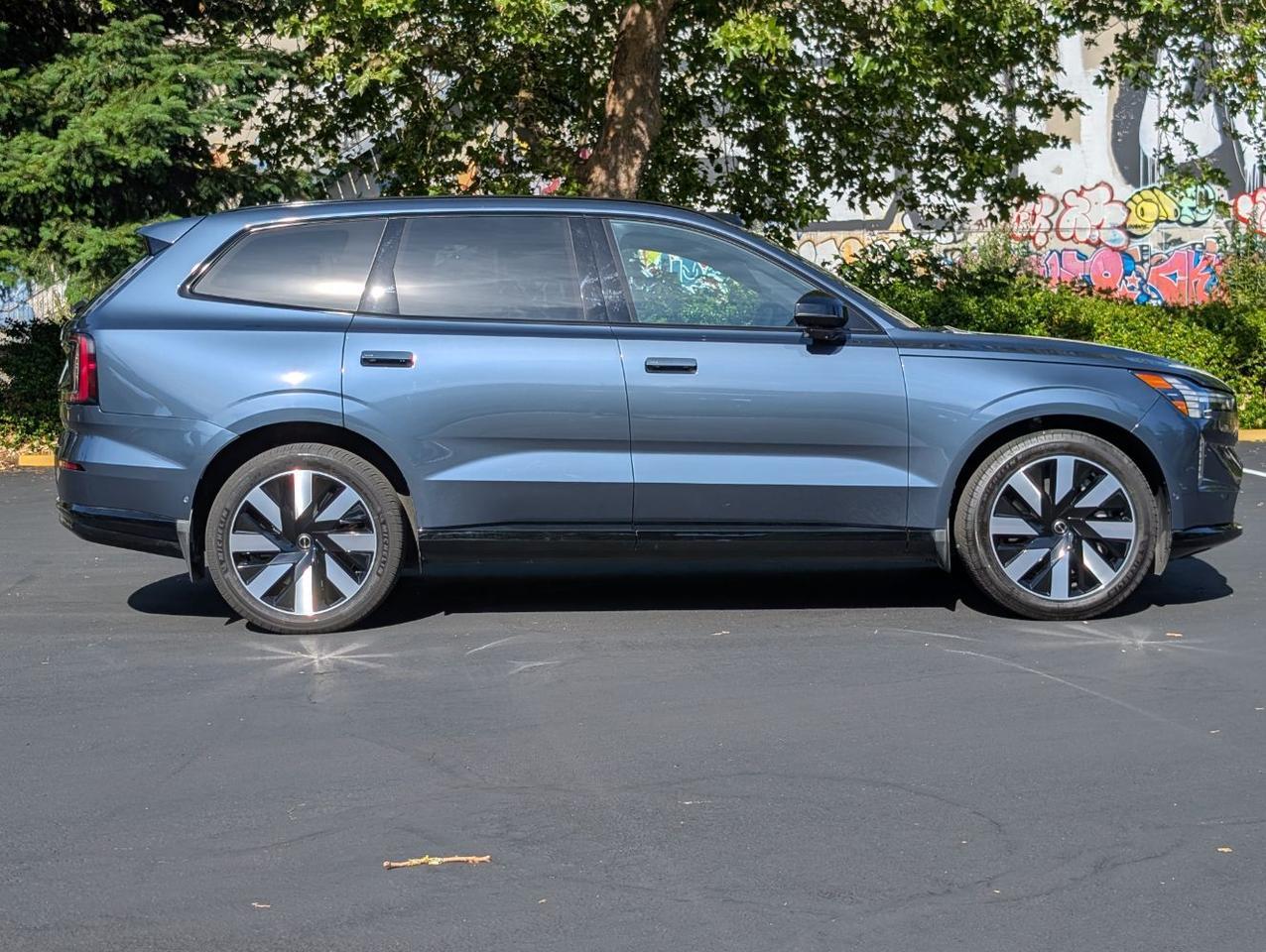 2025 Volvo EX90 Twin Motor ULTRA | 510hp, 310mi Range, Bowers & Wilkins Premium Audio, Pilot Assist, 6-Pass Seating Portland OR