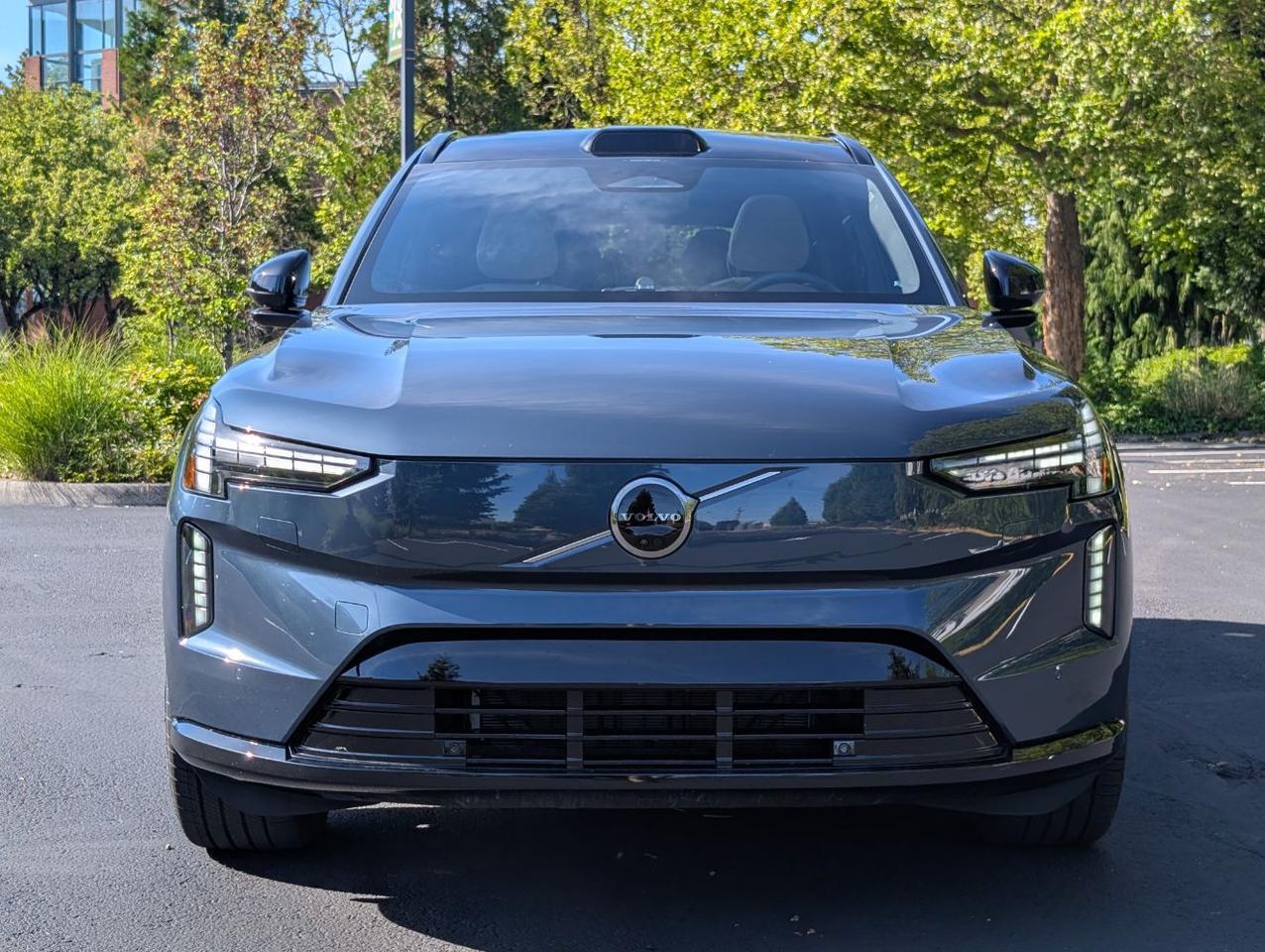 2025 Volvo EX90 Twin Motor ULTRA | 510hp, 310mi Range, Bowers & Wilkins Premium Audio, Pilot Assist, 6-Pass Seating Portland OR