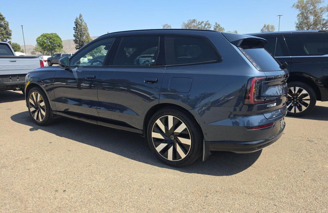 2025 Volvo EX90 Twin Motor ULTRA | 510hp, 310mi Range, Bowers &amp; Wilkins, Tow Package * Portland OR