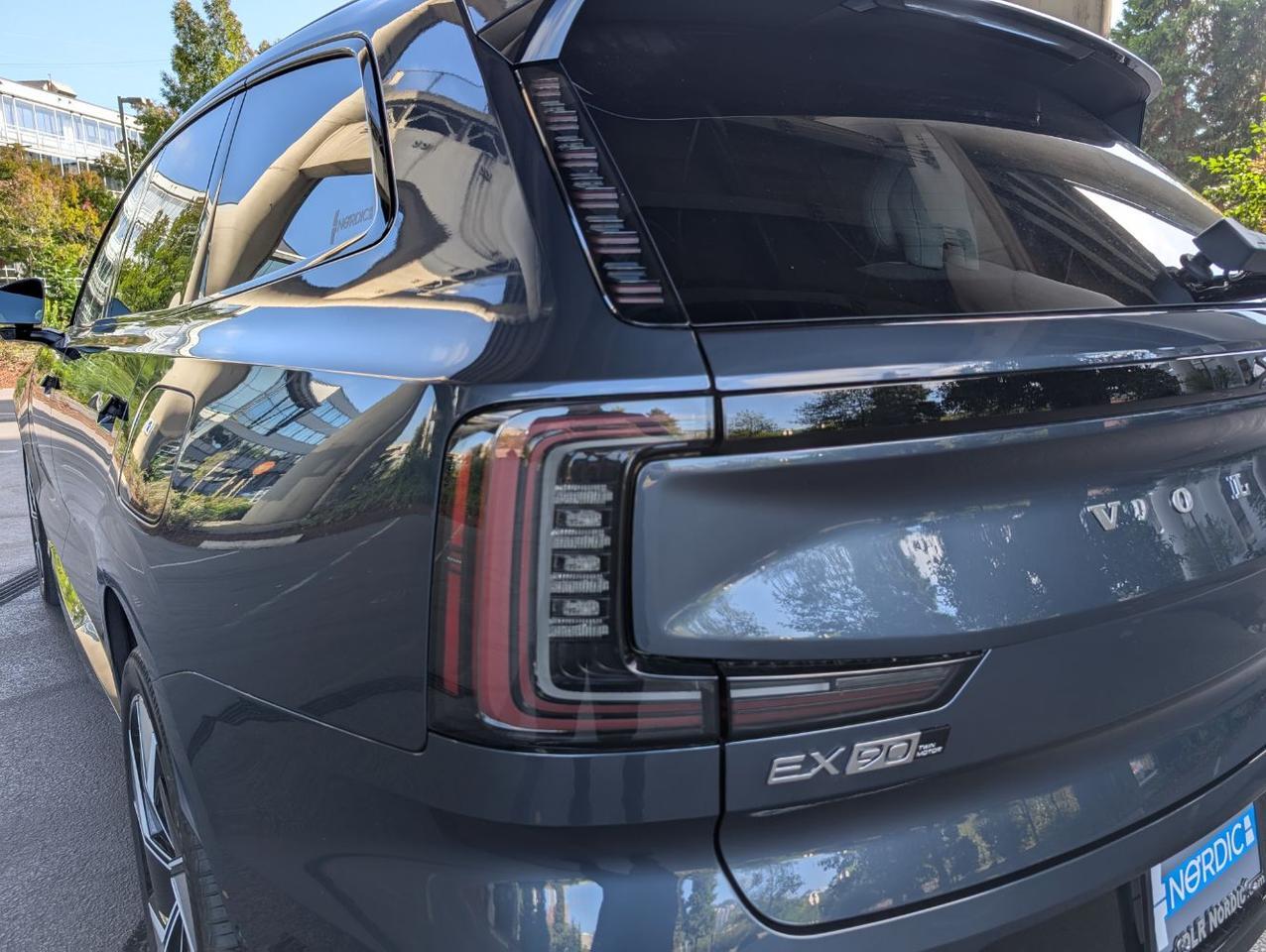 2025 Volvo EX90 Twin Motor ULTRA w/Bowers &amp; Wilkins * Portland OR