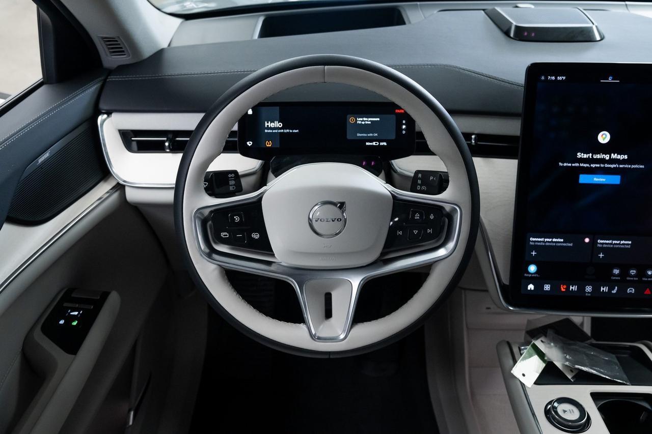 2025 Volvo EX90 Twin Motor Ultra 7-Seater Active Chassis Massage Seats Portland OR